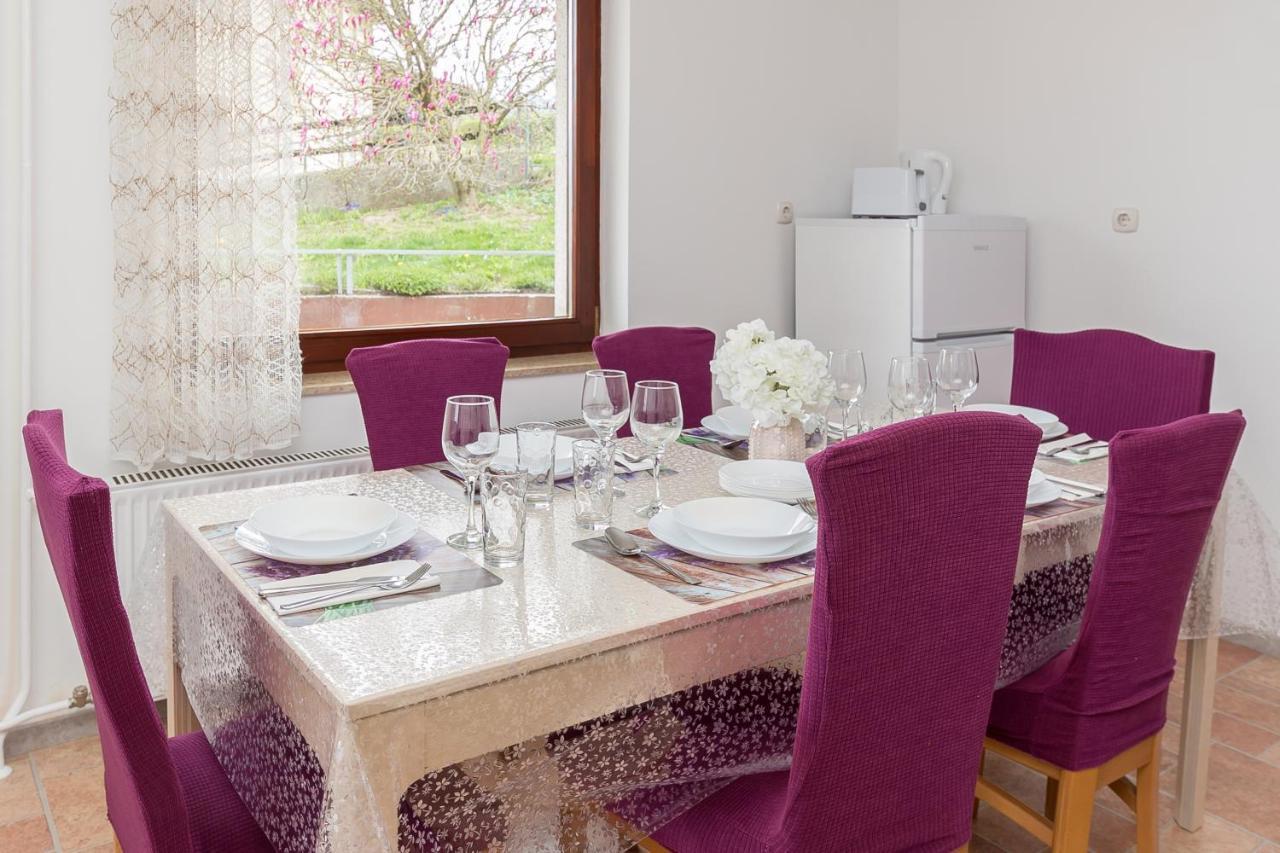 Apartment Valy - Free Bikes, Relaxing Terrace & Near Bled Buitenkant foto